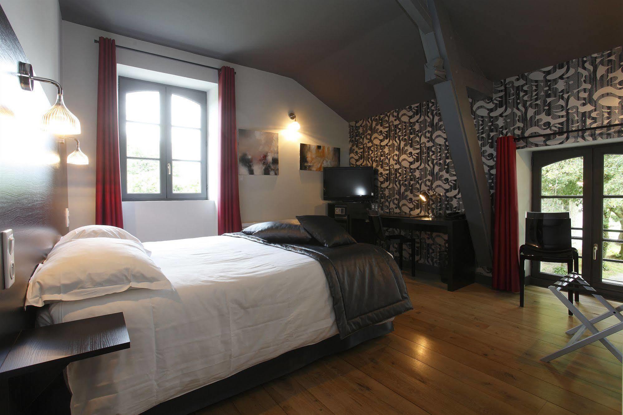 Hotel Chateau De La Barbiniere Saint-Laurent-sur-Sèvre Exteriör bild